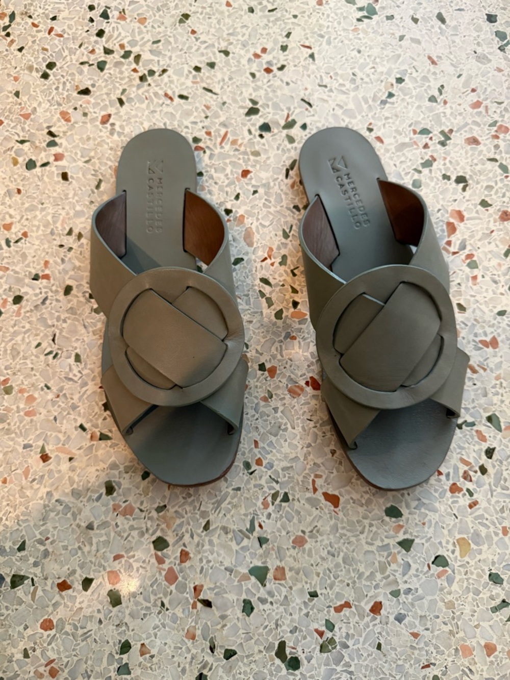 Mercedes Castillo Olive Green Leather Knot Slide